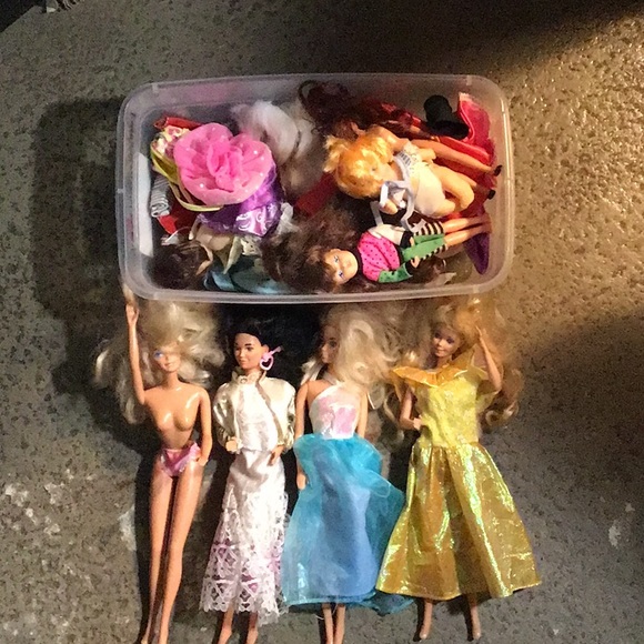 VINTAGE Barbies and Clothes - Picture 1 of 1